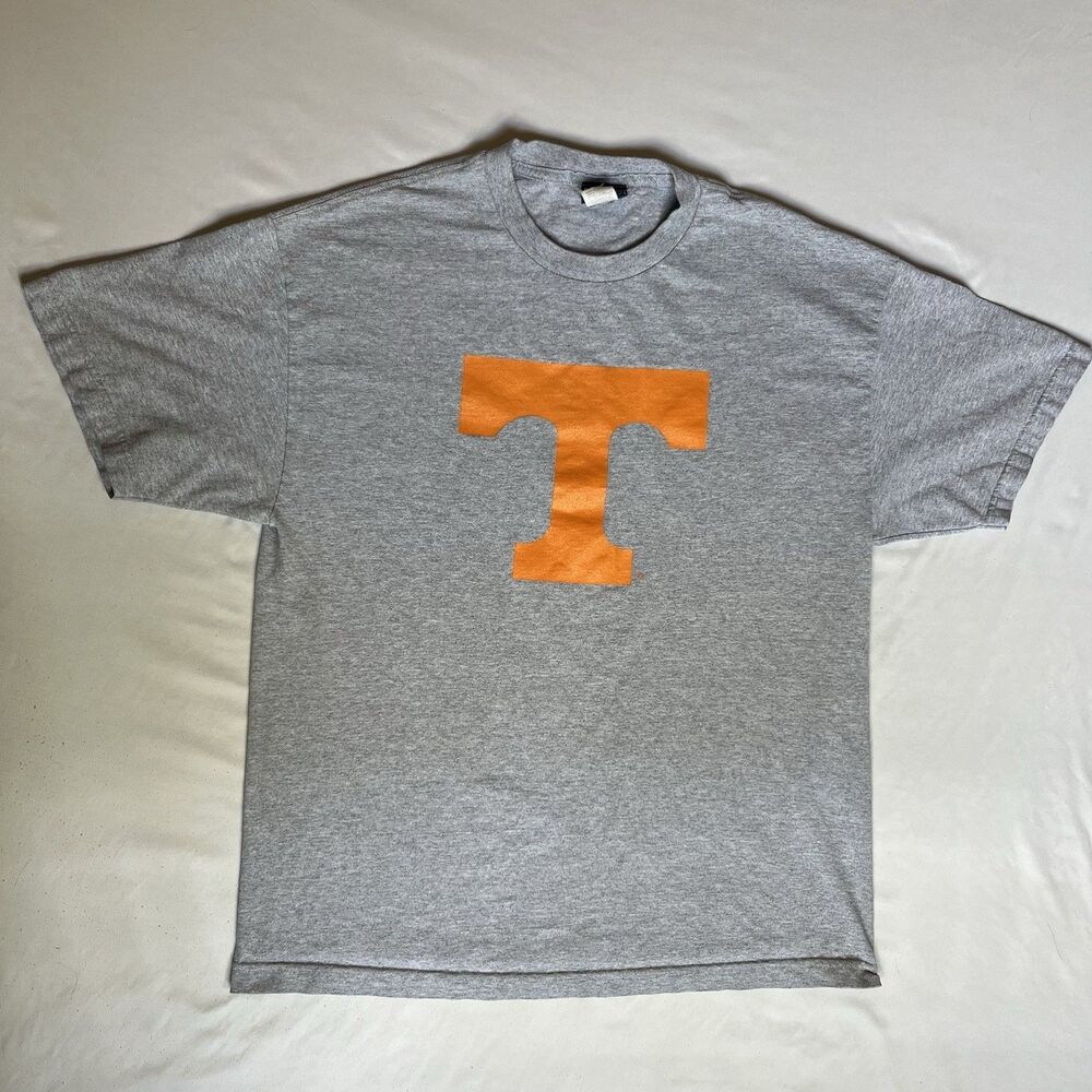 VTG University Of Tennessee T-Shirt Gray Sz Large Champs Sports T Logo UT
